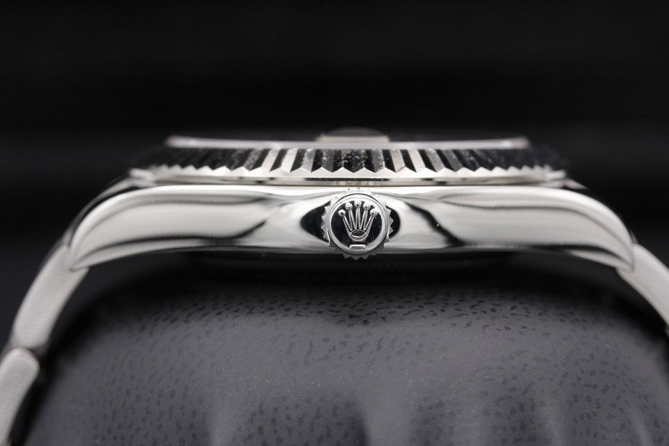 Rolex Datejust II 116334 Image 3